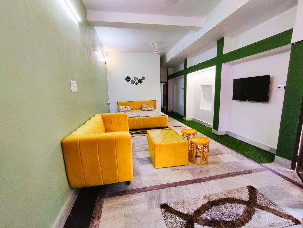 Yellow Homestay - Modern 2Bhk Ac Stay Jabalpur Luaran gambar