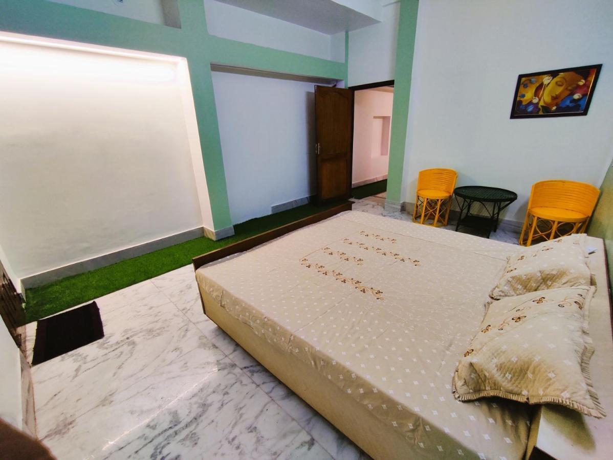 Yellow Homestay - Modern 2Bhk Ac Stay Jabalpur Luaran gambar