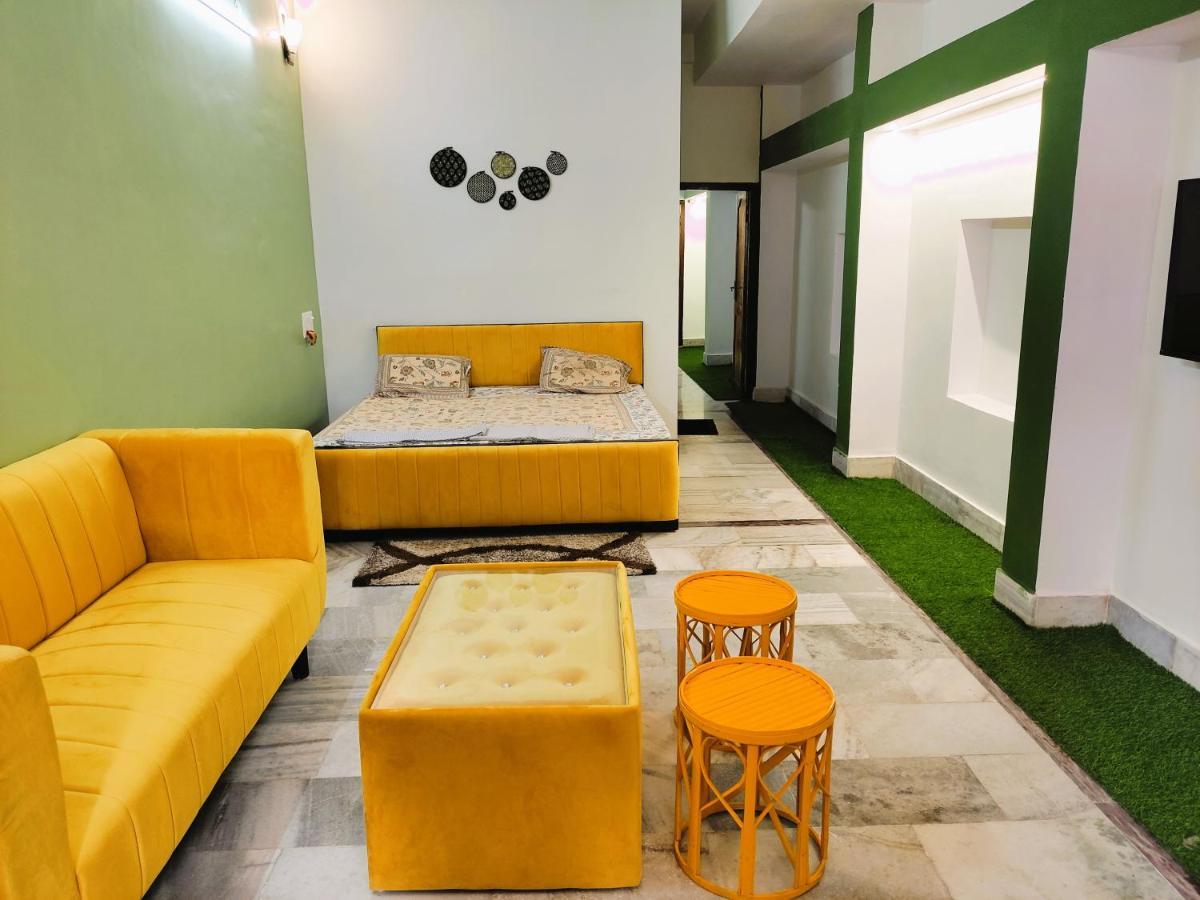 Yellow Homestay - Modern 2Bhk Ac Stay Jabalpur Luaran gambar